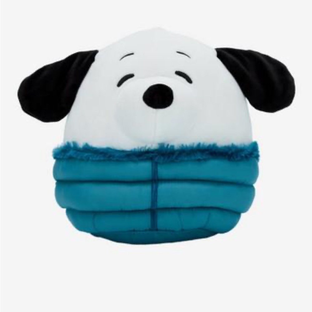 Snoopy in a Puffer Jacket Squishmallow 6.5in Charlie Brown Peanuts NWT